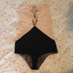 Acacia swimwear Bronx one piece